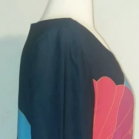 Ann Taylor Loft S Ruffle Flowy Blouse Blue Red Flo - Picture 3 of 5